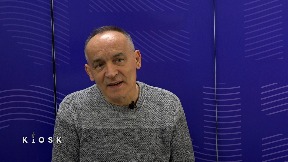 Protesti ogolili medije